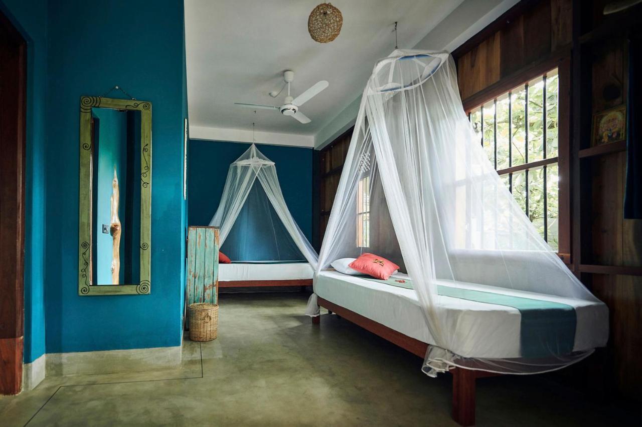 Casa Vana Hiriketiya ديكويلاّ تين المظهر الخارجي الصورة